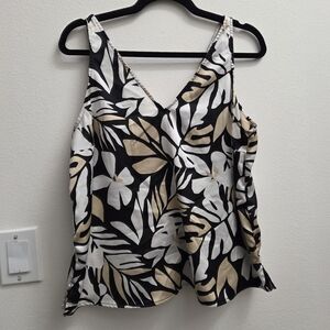 Old Navy Black and White Asymmetrical Tank Top